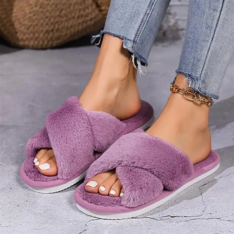 Chaussons Croisés Fourrés Femme
